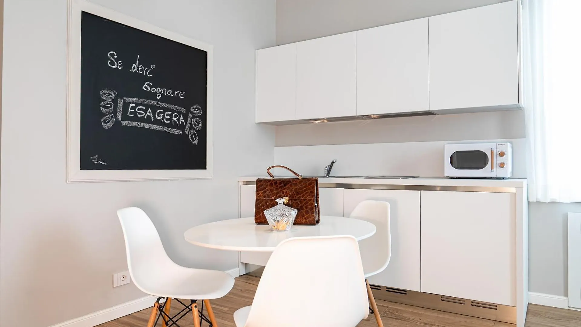 Villa Tosati Monza Guest house